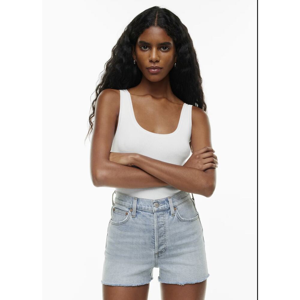 Aritzia Denim Forum The '50s Arlo Hi-Rise Denim Shorts Size 27